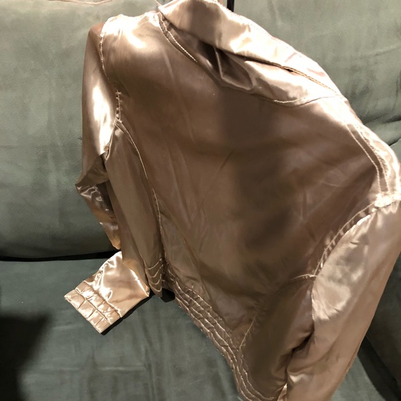 Stradivarius Golden Jacket Size XS-S - Picture 6 of 7